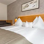 Almrausch 4*