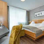 Almrausch Hotel Saalbach-Hinterglemm