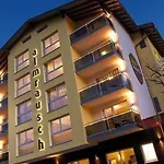 Hotel Almrausch 4*