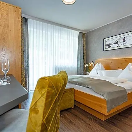 Almrausch Hotel Saalbach-Hinterglemm