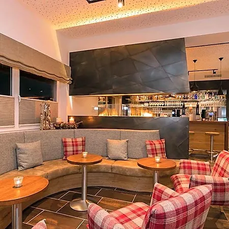 Hotel Almrausch 4*